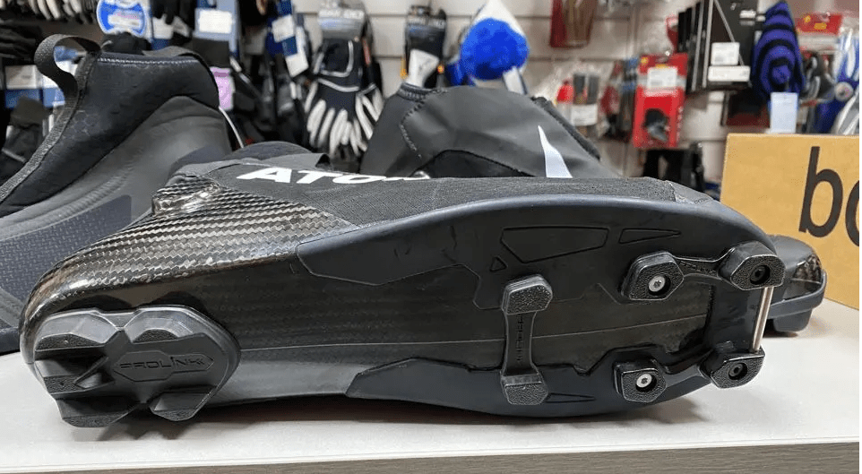 Лыжные ботинки ATOMIC REDSTER CARBON CLASSIC RACER  AI50074600 NNN